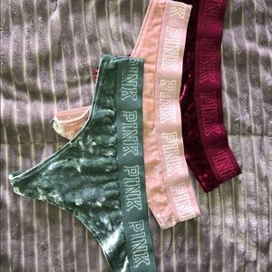 PINK VS thongs